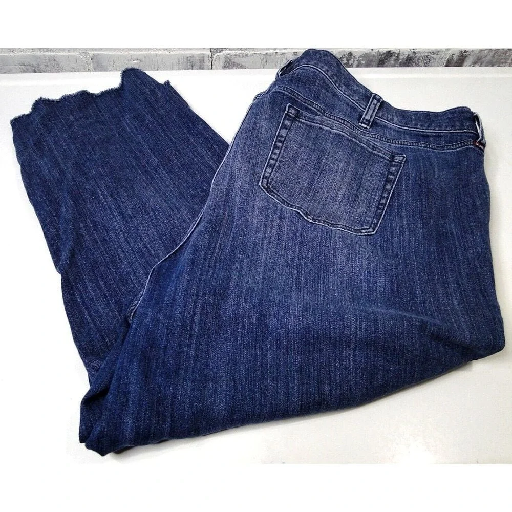 TORRID Premium womens SIZE 26R  Boyfriend JEANS Raw Hem‎